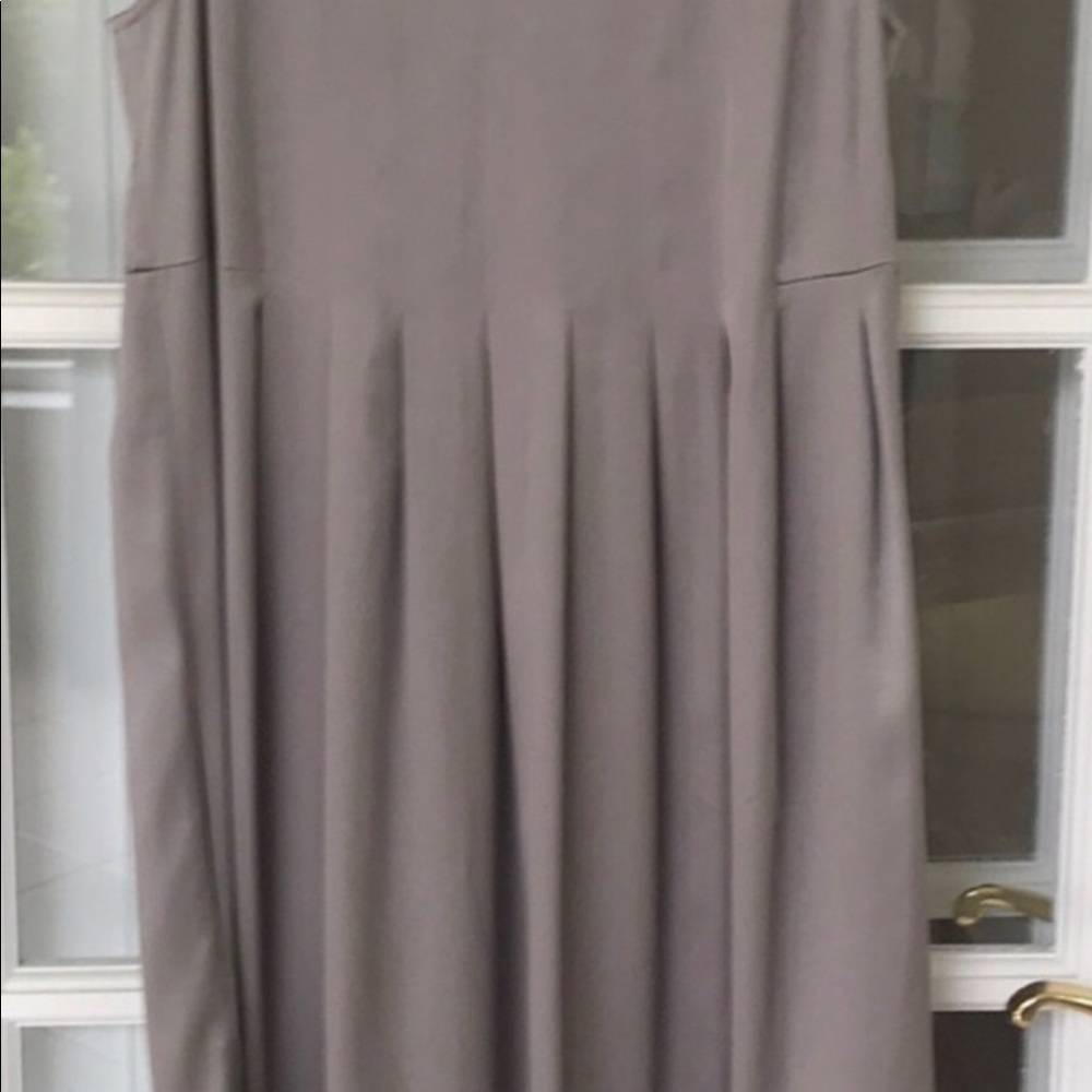 Gorgeous Vince. Dress.